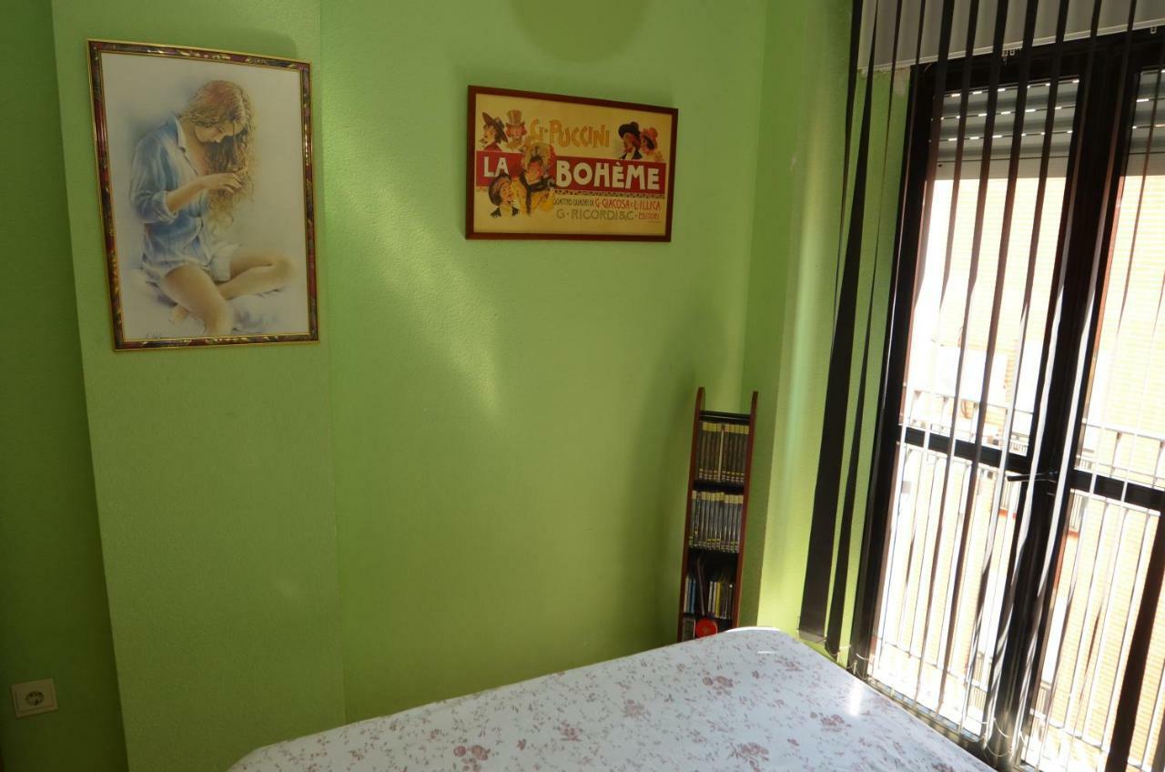 Habitacion Centro Historico Malaga Ngoại thất bức ảnh